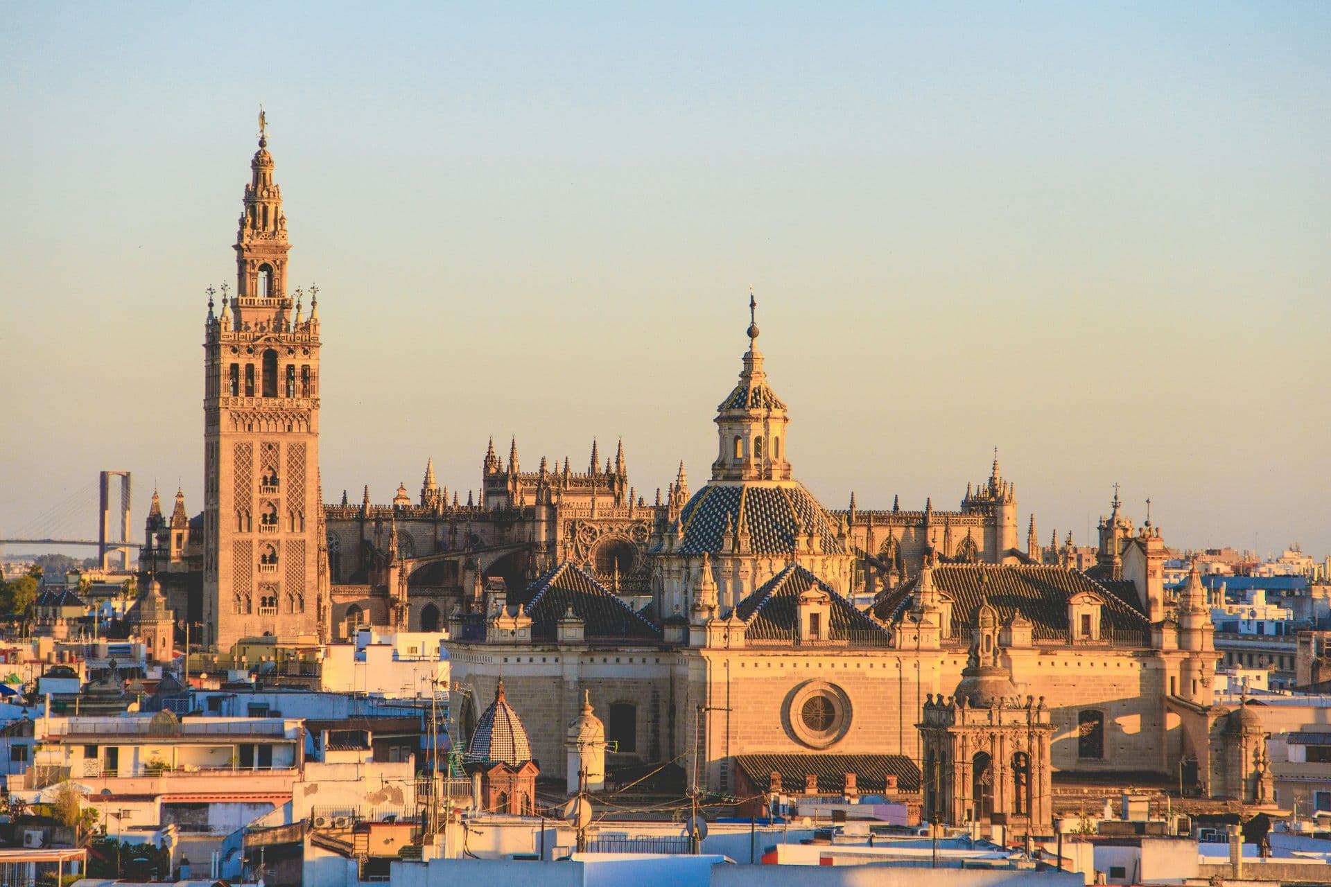 Imagen 1 de la galería de Sevilla